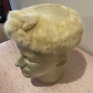 Vintage 1960s Amrose Cream Mink Fur Hat – Quilted Crown w Sculpted Cross-knot